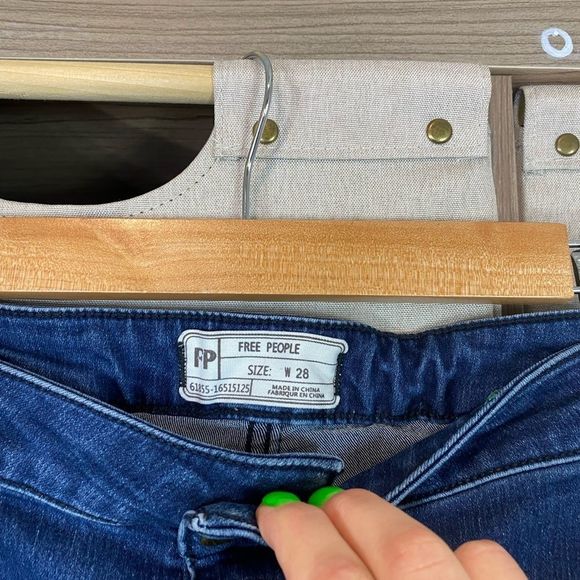 Free people high rise super flare mid wash jean - Picture 4 of 4